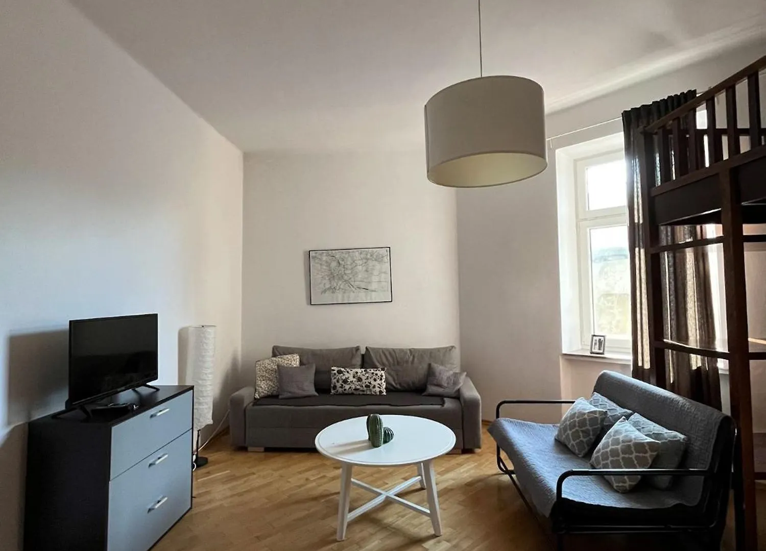 Spacious Downtown Apartment Krakow